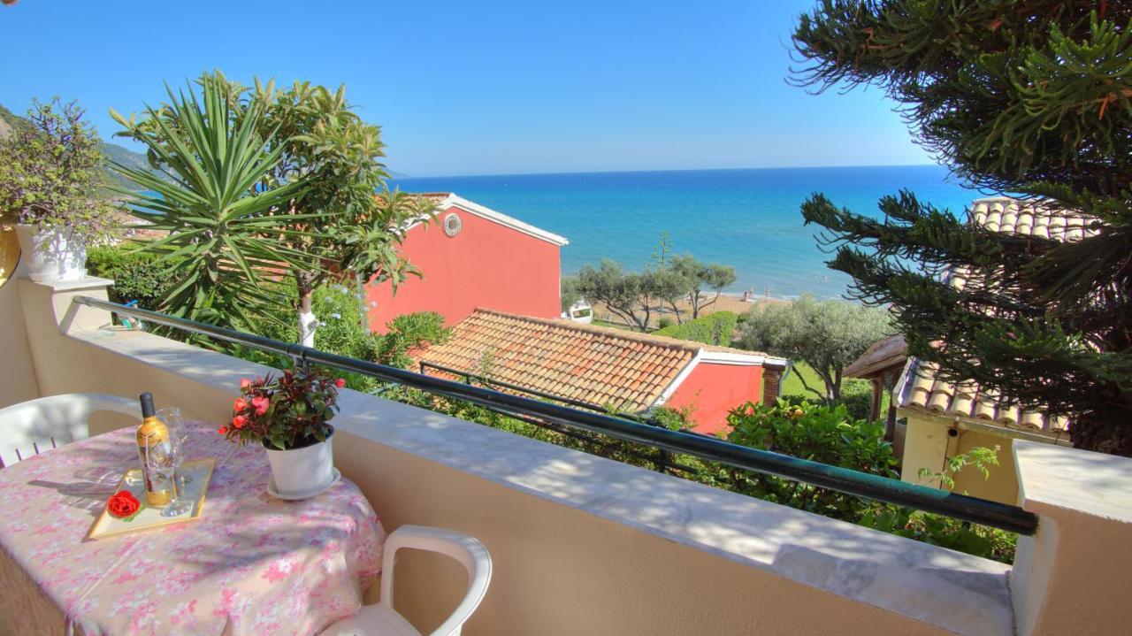 Sea View Maisonette Glyfada Beach المظهر الخارجي الصورة