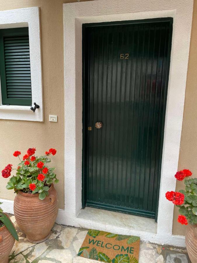 Sea View Maisonette Glyfada Beach المظهر الخارجي الصورة